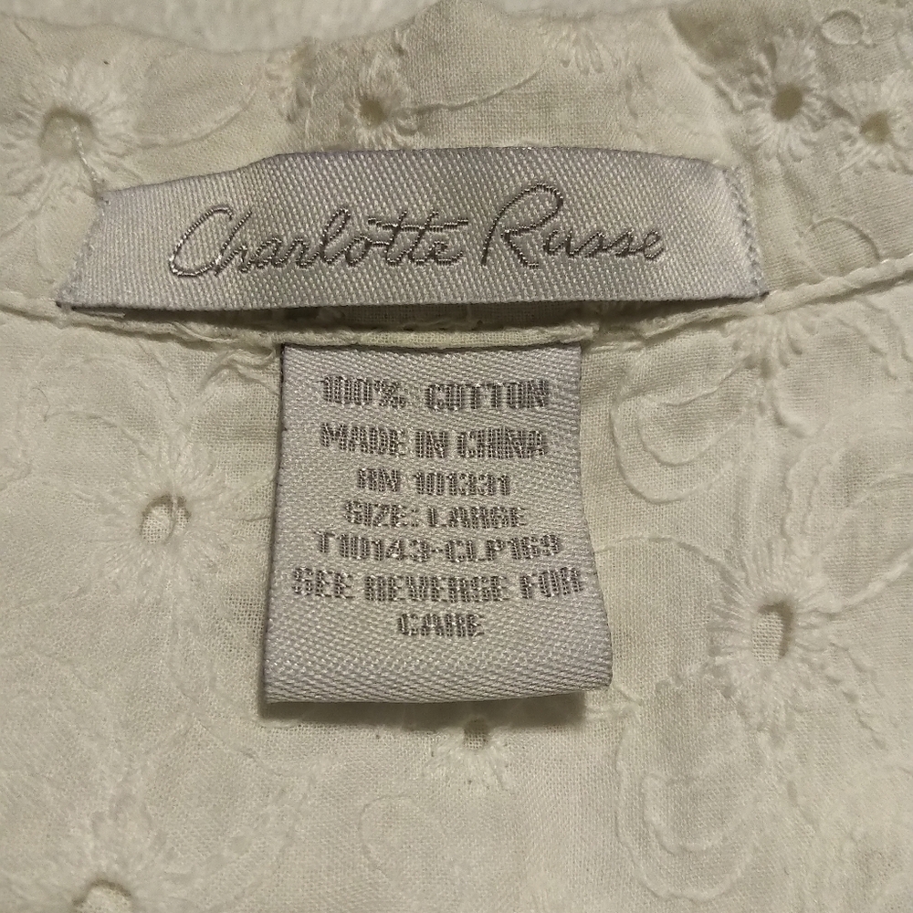 Charlotte Russe Eyelet Button-Up Top- Size L - Picture 3 of 3